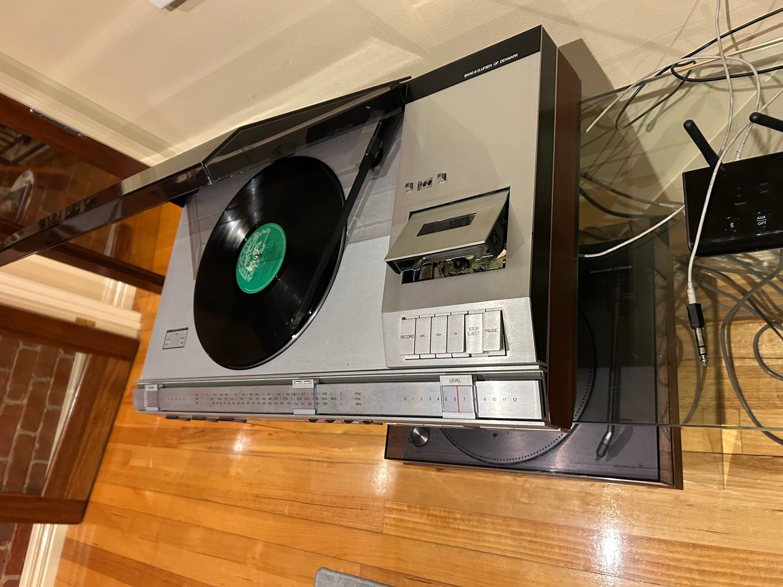 B &O BEOMASTER 4600 JORGE the RADIO TRADESMAN SCED