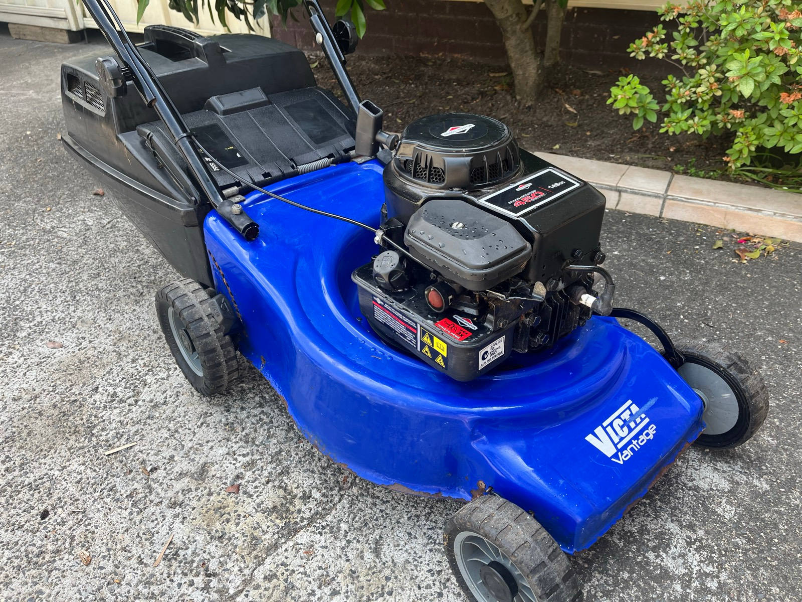 Lawn mower Victa Vantage 450 series Briggs Stratton stroke