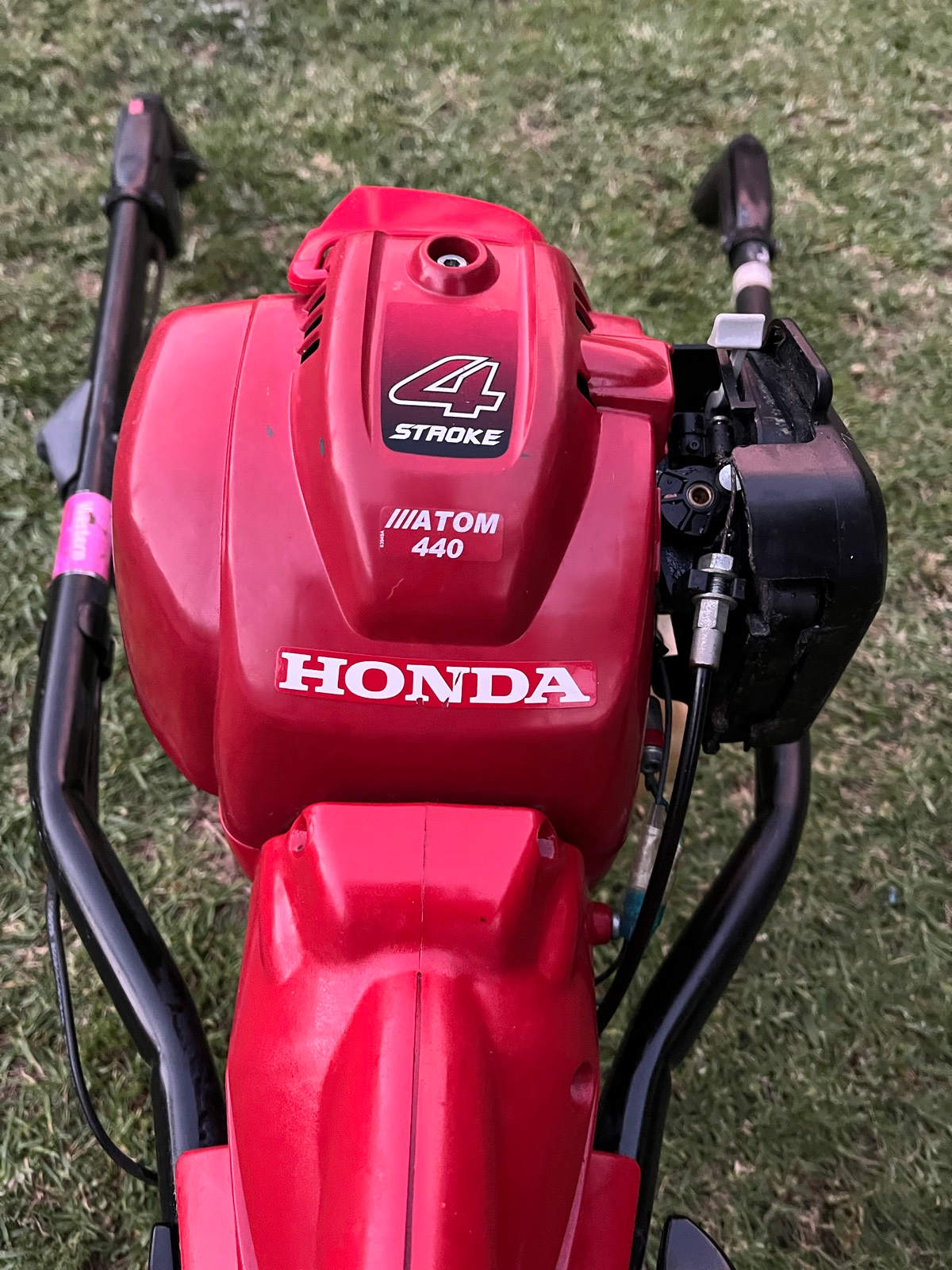 4-STROKE HONDA ATOM LAWN EDGER START WORK GREAT