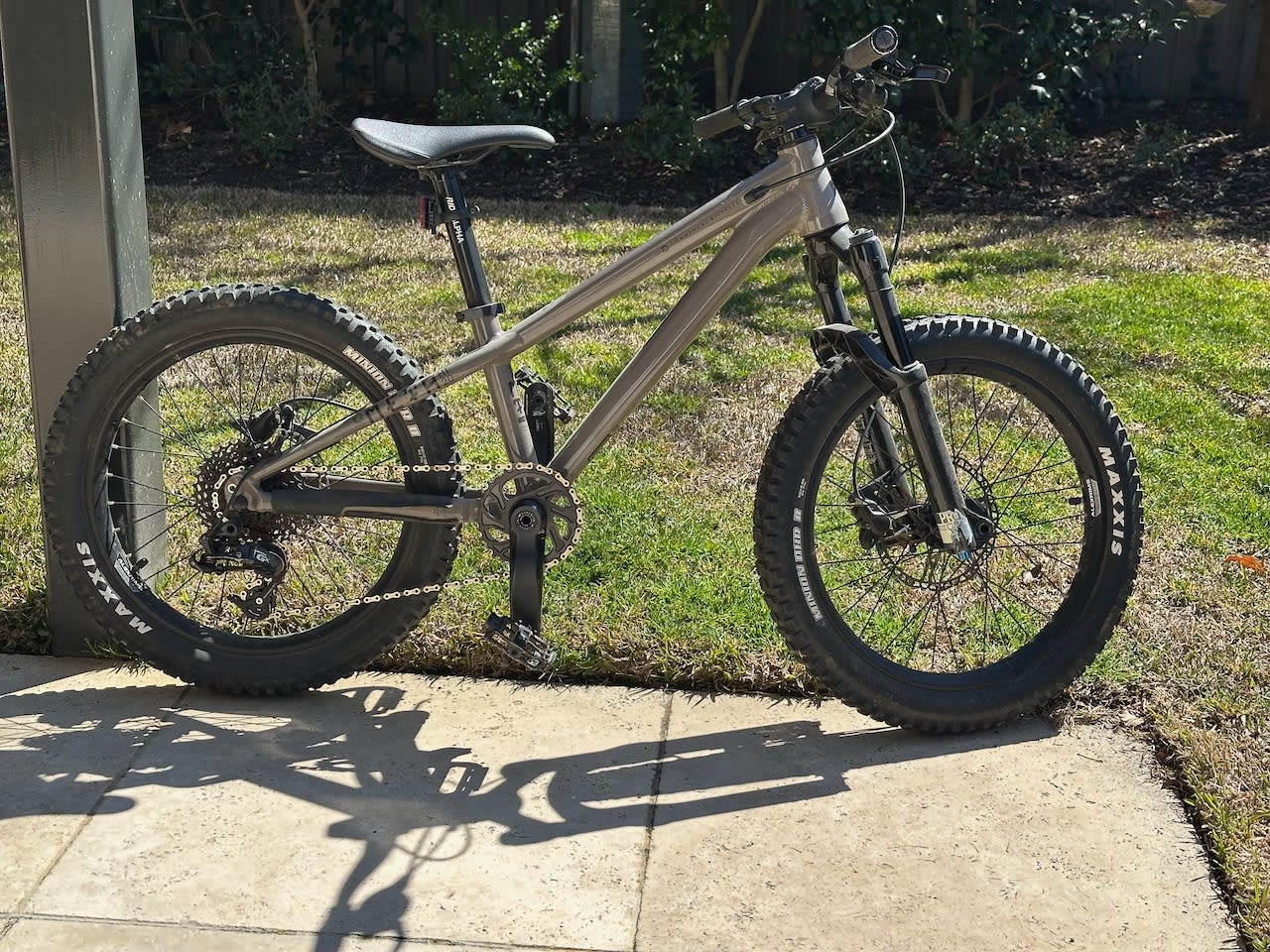Kids Bikes Commencal Meta 20 COMMENCAL, RAMONES, 20, REVOSHIFT