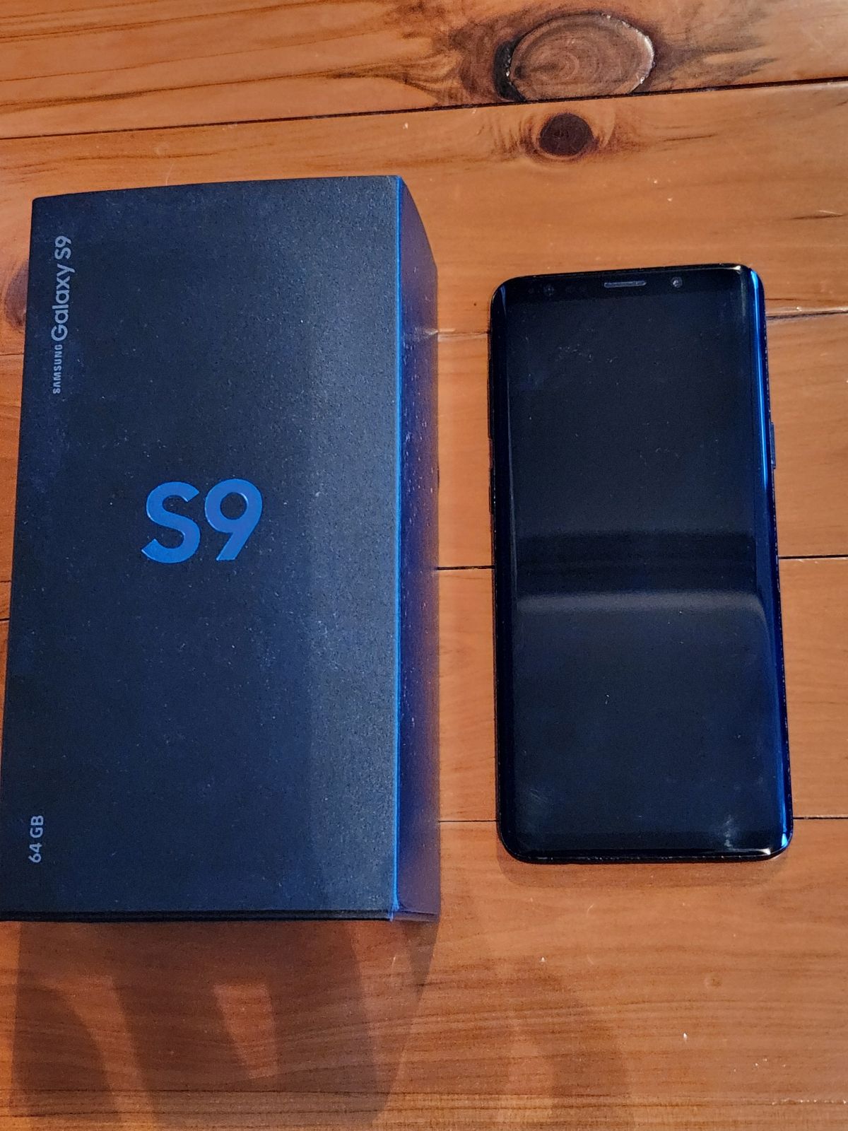 Galaxy S9 Midnight Black 64 GB au Galaxy S9+ Midnight Black