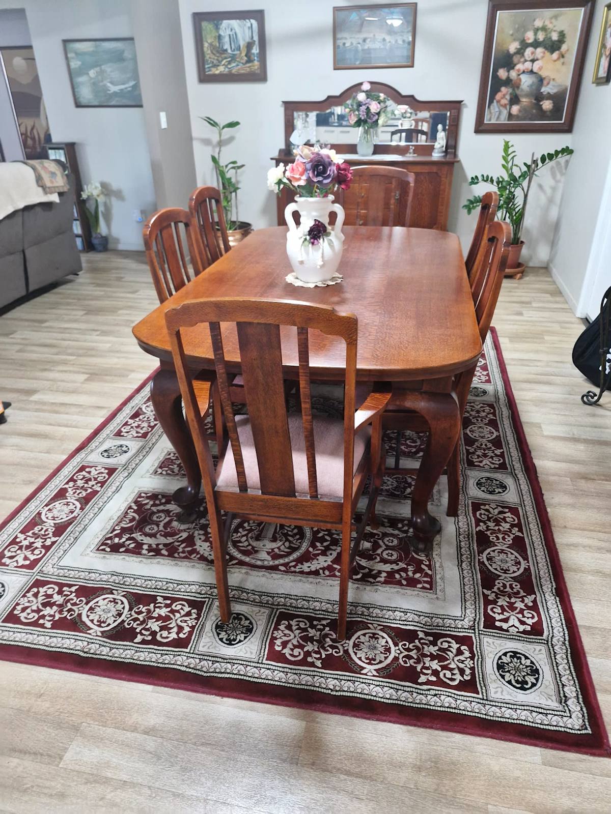 Six Chairs Gumtree Dining Sets Solid Wood Dining Table And Chairs