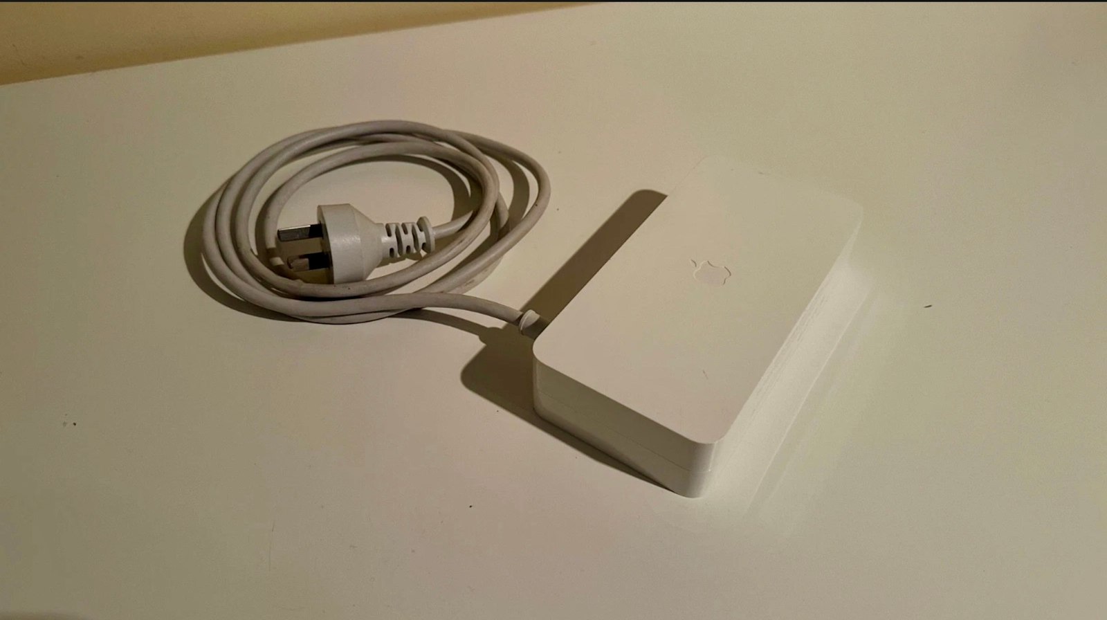 【美品】150W Cinema Display Power Adapter Apple Cinema HD Display 30