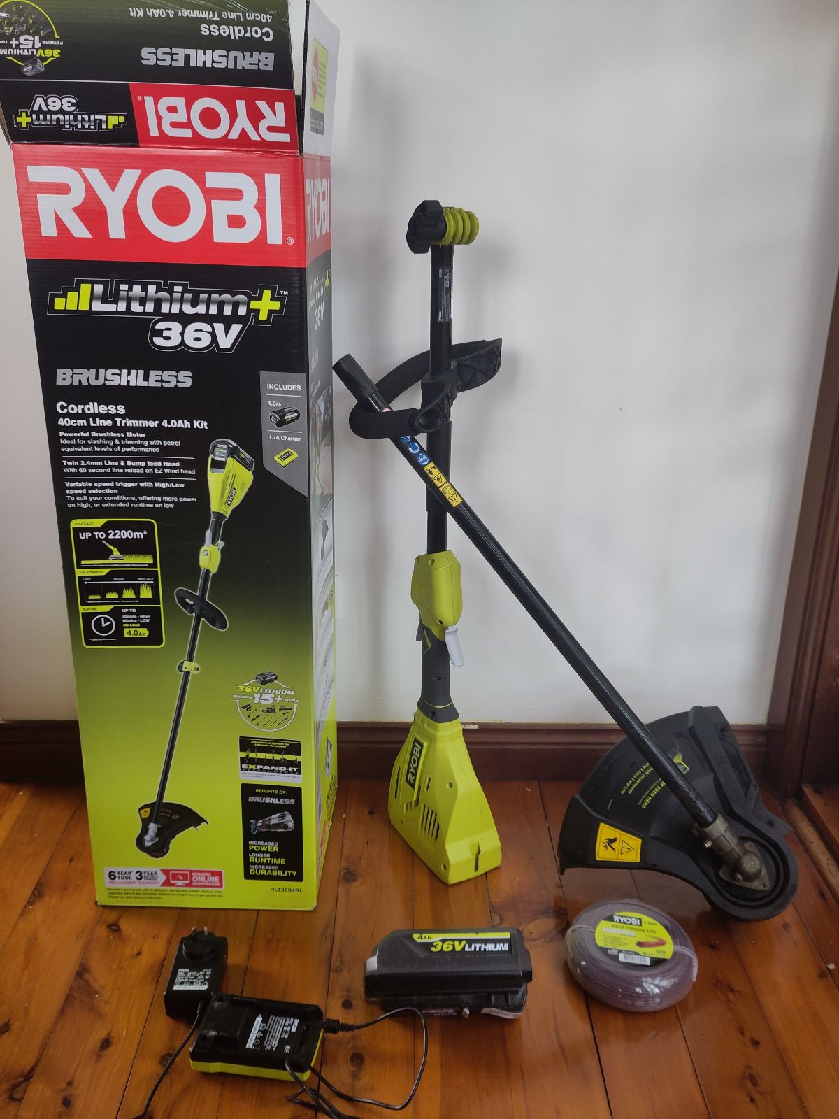 18v Brushless Ryobi Battery Powered Whipper Snipper Whipper