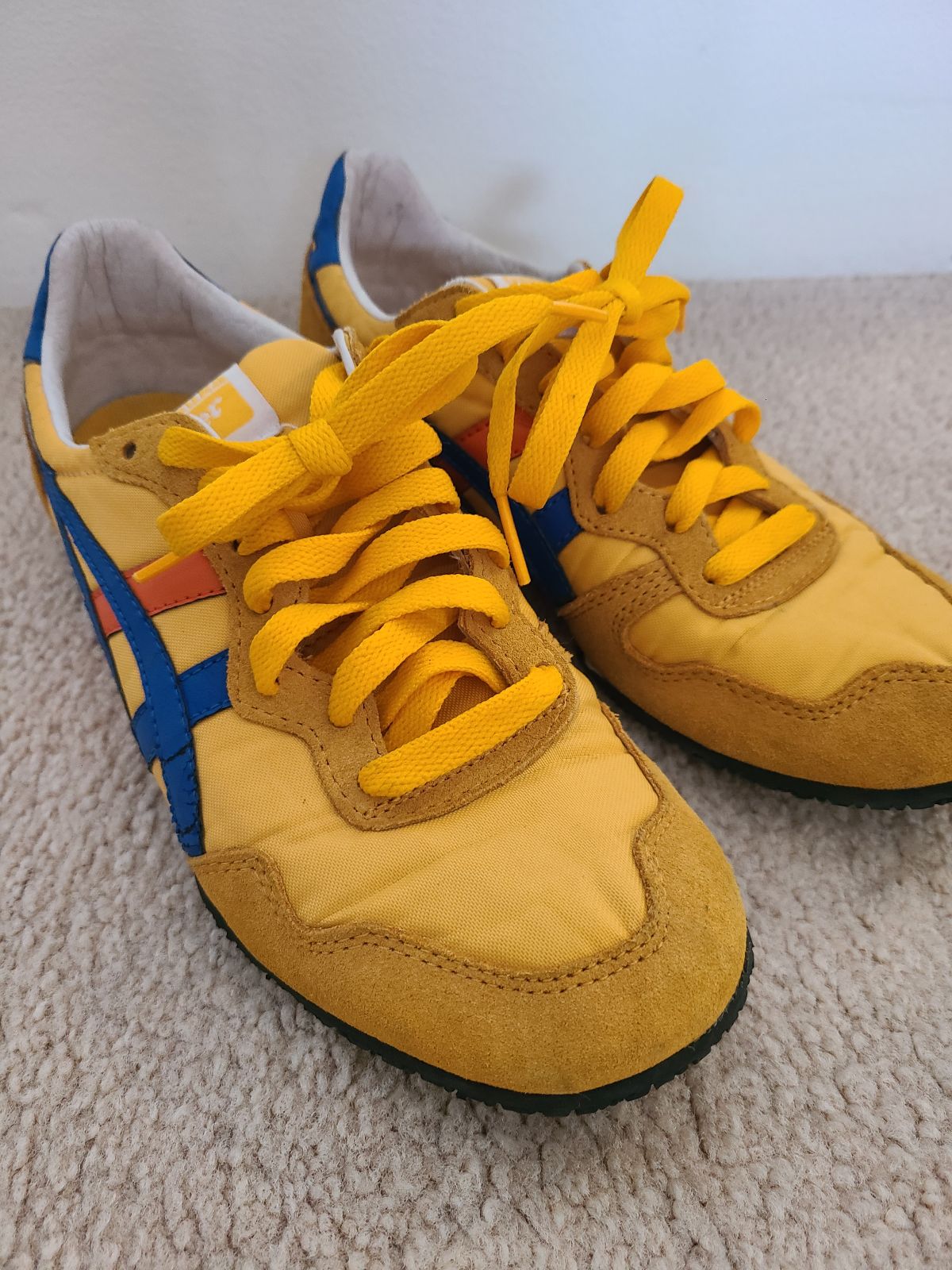 Onitsuka Tiger Serrano D109L 24cm/38 Women's Shoes in