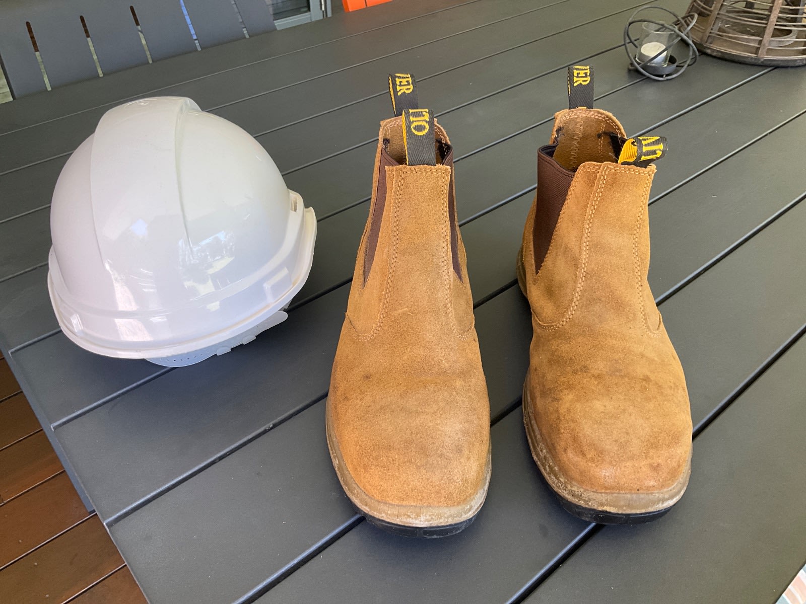Work boots and hardhat Men's Shoes in Killara NSW Gumtree