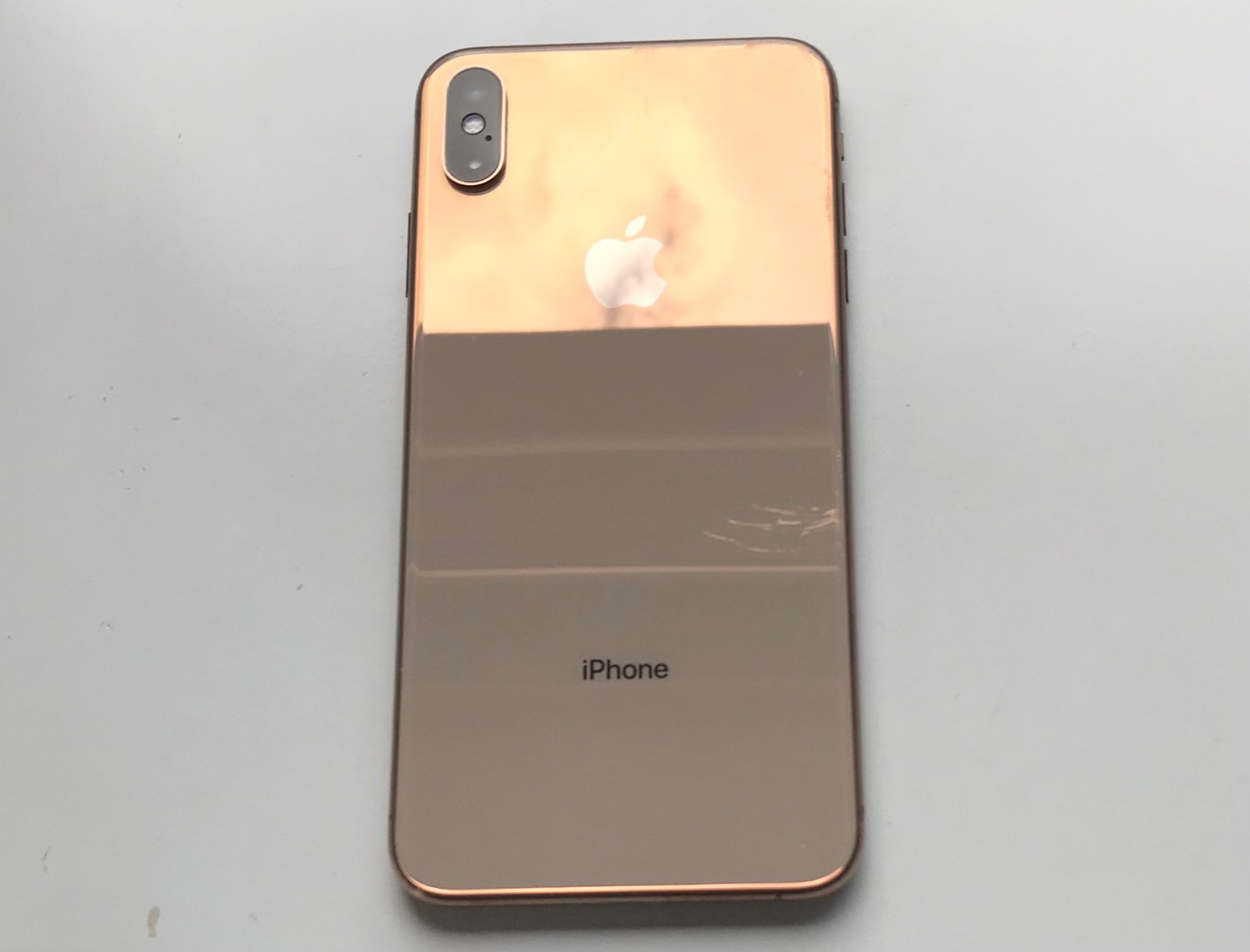 iPhone Xs Max Gold 256 GB au Apple iPhone XS Max 256GB Gold