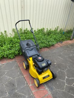 Sanli 4 stroke cut and catch lawn discount mower