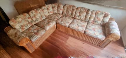 Gumtree cane lounge hot sale