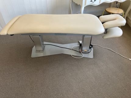 used massage tables for sale near me