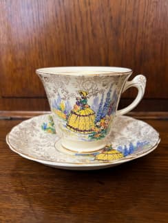 Crinoline Lady Cup And Saucer Gold Chintz Colclough 1940s – Time