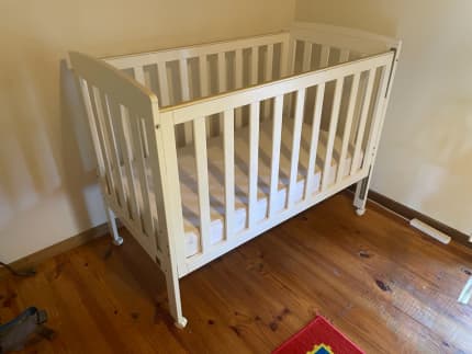 Childcare sandford xt top cot