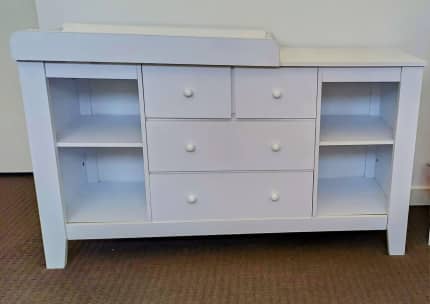 Change table with drawers 2024 gumtree