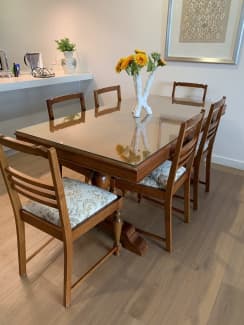 maple dining room set used