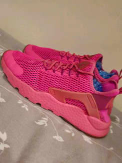 Pink clearance huaraches australia