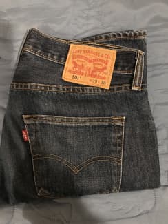 levis jeans 501 price