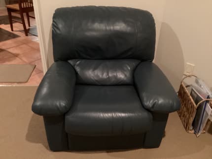 pegar leather recliner chairs