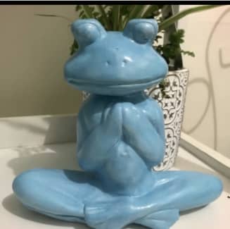 Irregular Frog figurines yoga zen decor, set of 3 yoga statues and