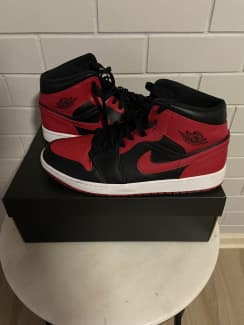 air jordan 1 mid banned culture kings