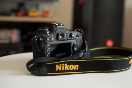 app.photo num. Nikon D5300 Reflex 1:3.5-5.6GII 18-55mm SD