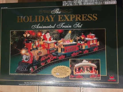 animated christmas train set