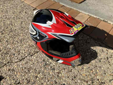 Dirt bike helmets gumtree on sale