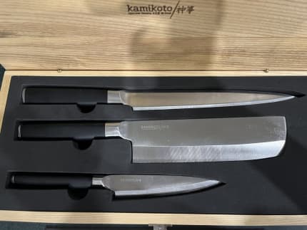 HITOMEN Kitchen Knife Set, Knife Set with Block, Knife Block Set with 5  Stainless Steel Knives, Stab Body Man Knife Block Plastic Holder
