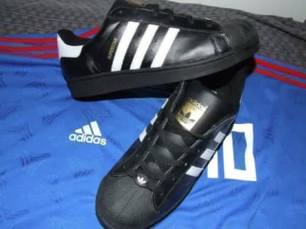 Adidas superstar black white cheap gumtree