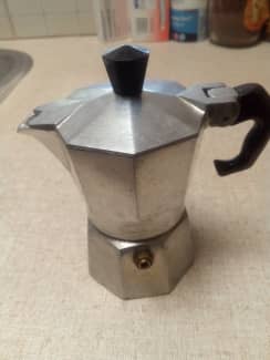 Bialetti Zanzibar Italian Caffettiera Moka Coffee Pot. 