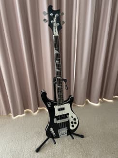 rickenbacker bass kijiji