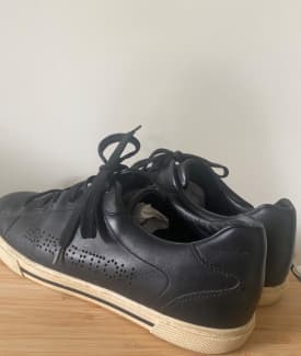 Pre-Owned & Vintage LOUIS VUITTON Sneakers for Women