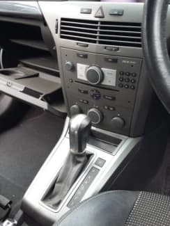 Holden astra store gear knob