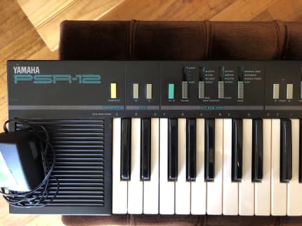 yamaha psr 12 keyboard