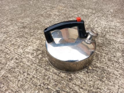 Farberware Whistling Tea Water Kettle 2.5 Quart Stainless Steel. Excellent  Cond