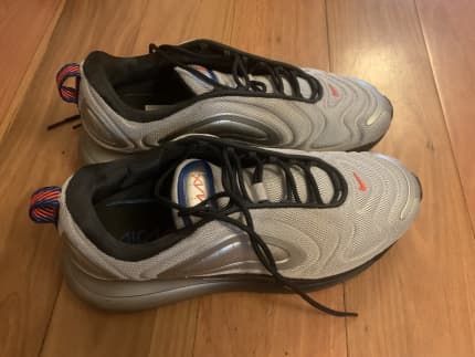 Nike air max 720 black outlet australia