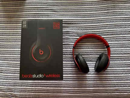 beats wireless headphones second hand