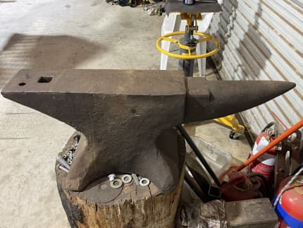 Hay Budden and a stand - Stands for Anvils, Swage Blocks, etc - I Forge Iron