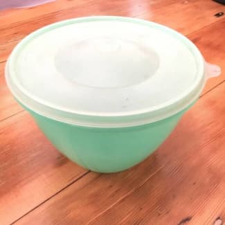 Vintage Tupperware Lettuce Crisper / Green Storage Bowl / RV