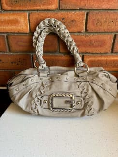 Silver/gold guess handbag, Bags, Gumtree Australia Tuggeranong -  Wanniassa