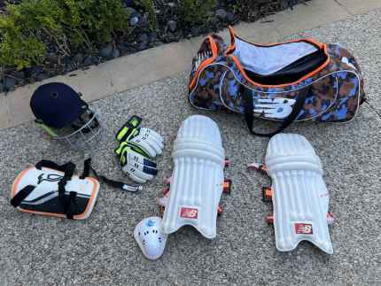 Gumtree sales cricket gear