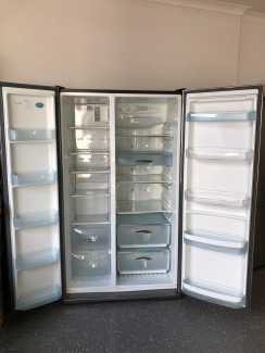 westinghouse virtuoso side by side fridge