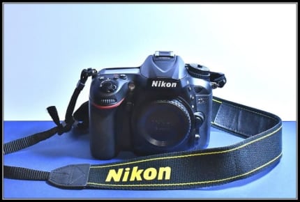 app.photo num. Nikon D5300 Reflex 1:3.5-5.6GII 18-55mm SD