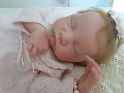 Reborn baby dolls sales australia gumtree