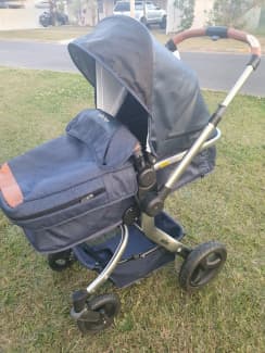 Used prams outlet gumtree