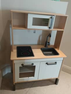 used play kitchen