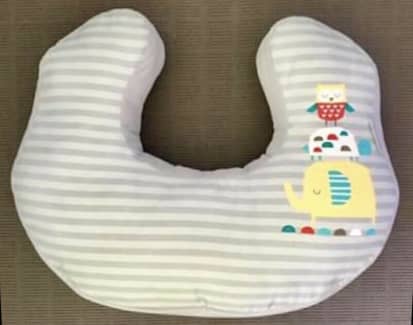 Baby bunting breastfeeding outlet pillow