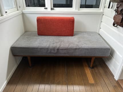 Gumtree daybed deals