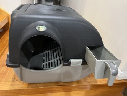 Omega paw shop litter box australia