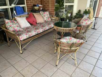 Gumtree rattan furniture top