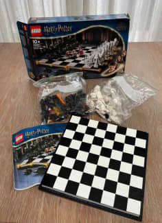 LEGO Harry Potter Hogwarts Wizard's Chess Set 76392 - GB